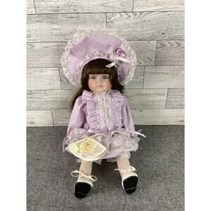 Victoria Ashlea BERNICE DOLL Limited Edition Music Box Bette Ball LE 560 of 1500